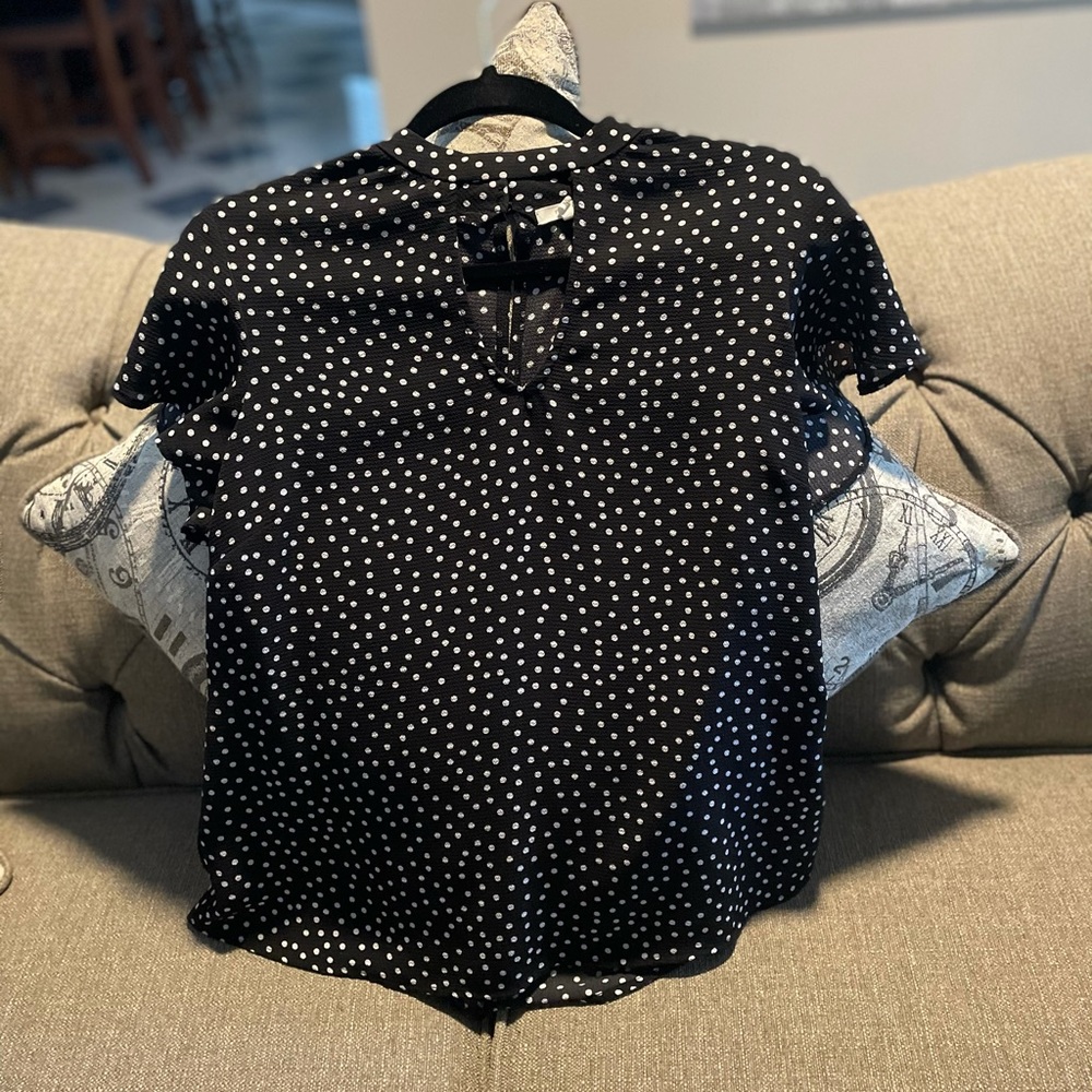 Black white poka  dotted top